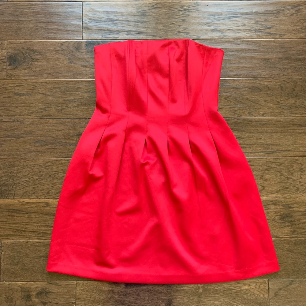 NY & Co Sz 12 red strapless cocktail dress